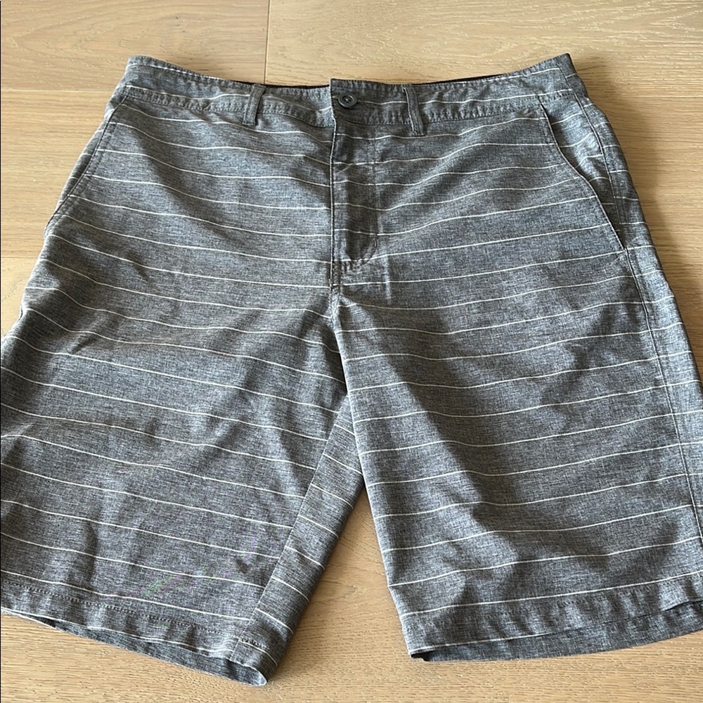 Goodfellow & Co Gray Striped Men's Hybrid Board Shorts